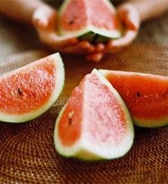 内蒙吃瓜的危害,吃瓜可能带来的五大健康隐患